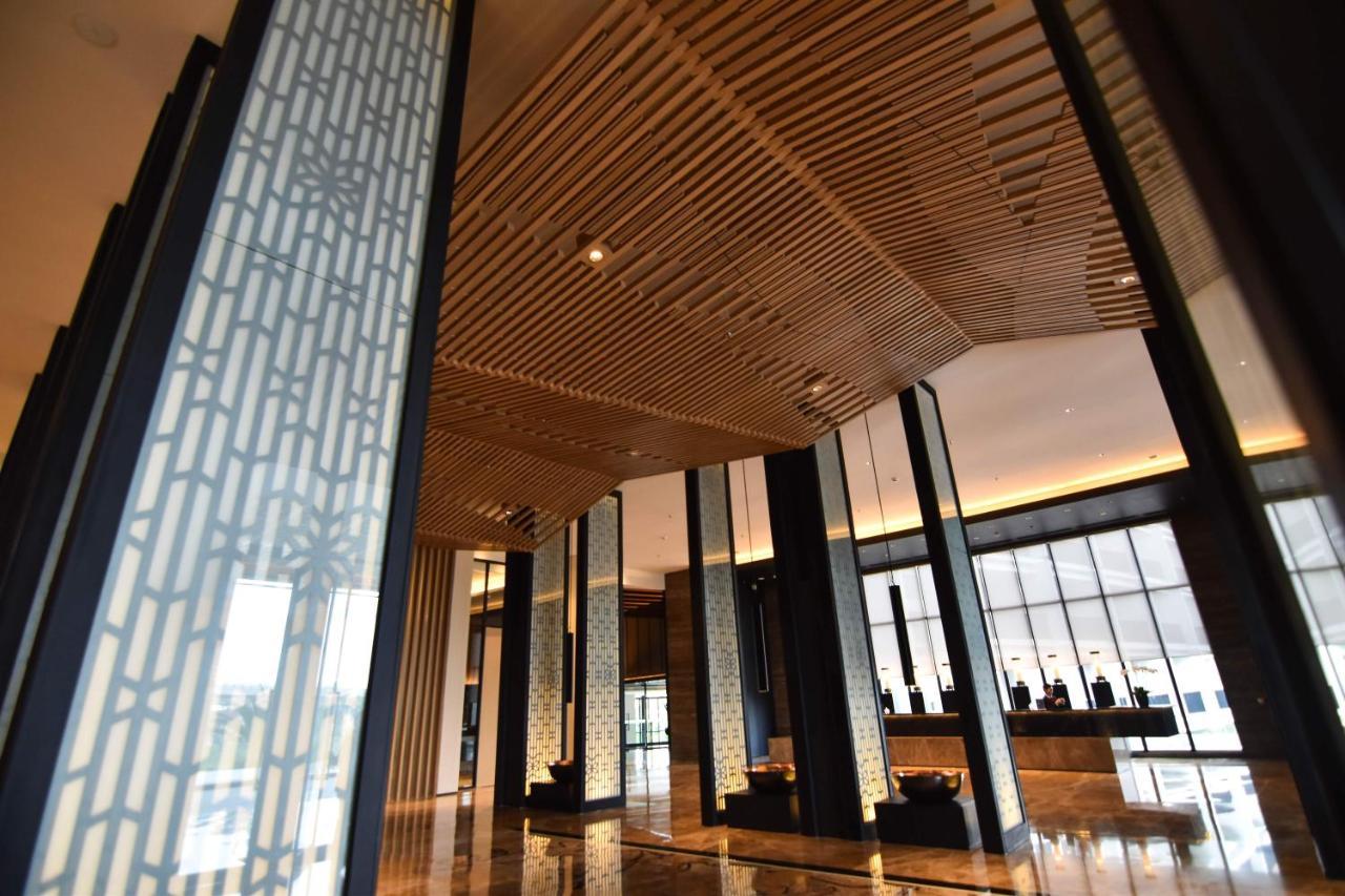Hotel Santika Premiere Bandara Palembang Luaran gambar