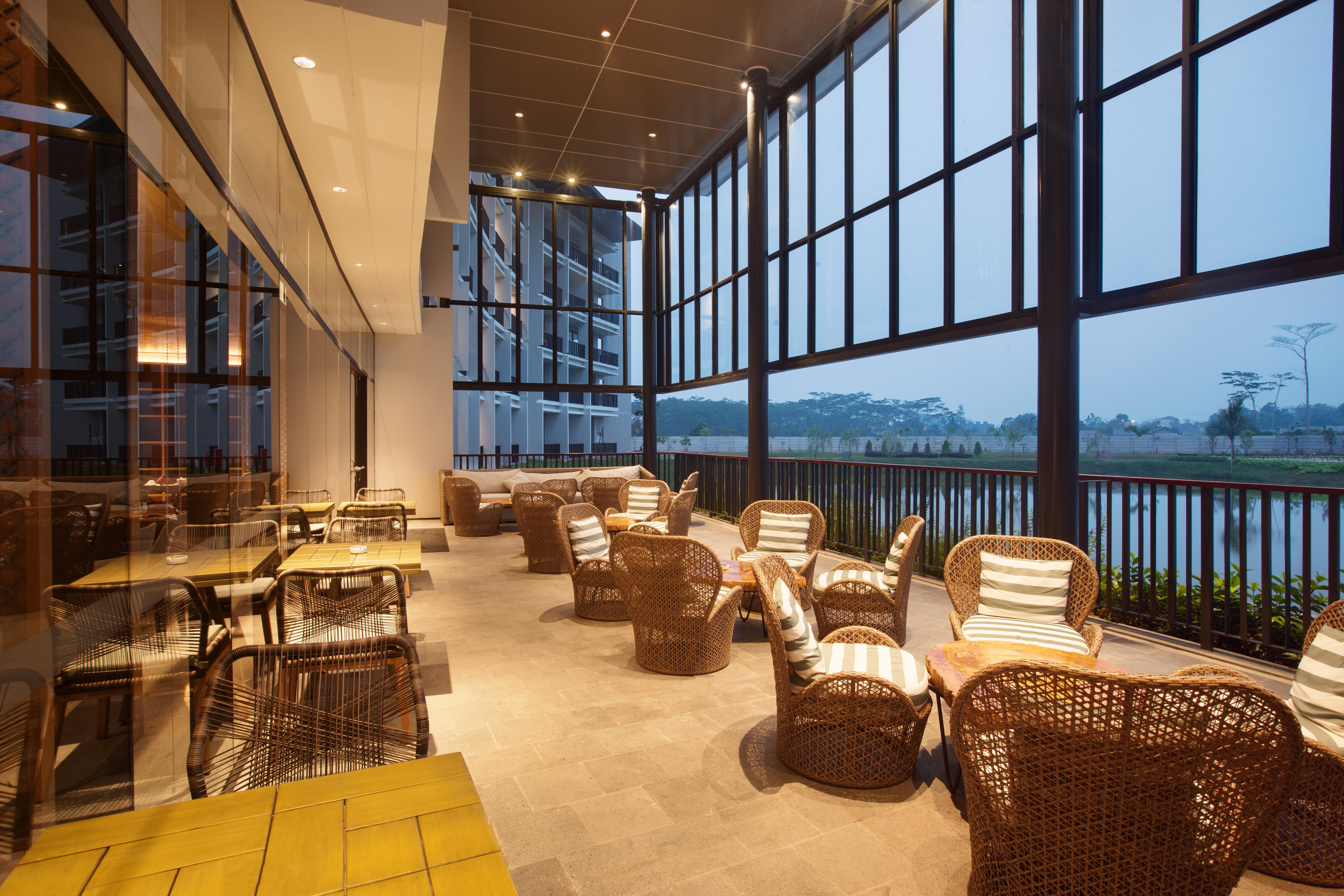 Hotel Santika Premiere Bandara Palembang Luaran gambar
