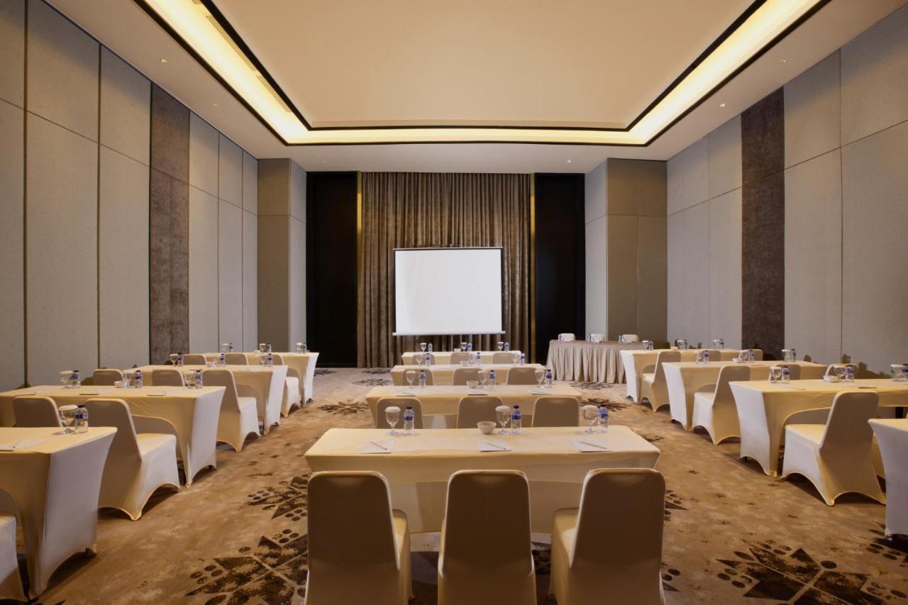 Hotel Santika Premiere Bandara Palembang Luaran gambar